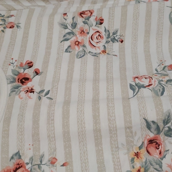 Lularoe - Picture 2 of 4